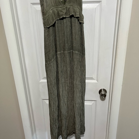 Crinkle Hi-Low Dress Khaki Size L - Picture 6 of 7
